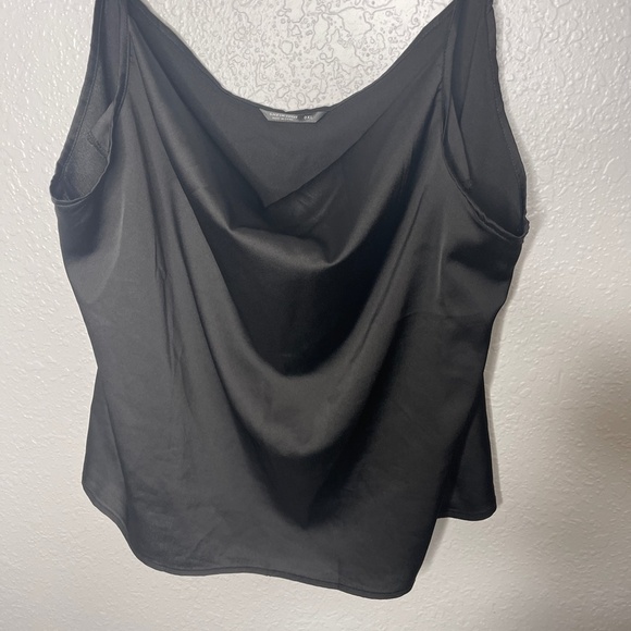 Shein Curve Black tank top spaghetti strap - Picture 3 of 8